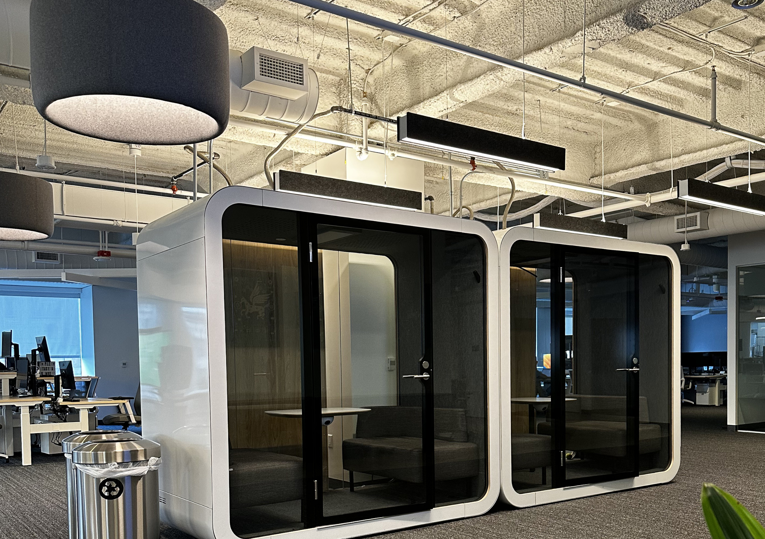 Work pods in newly designed work area for MongoDB in San Francisco